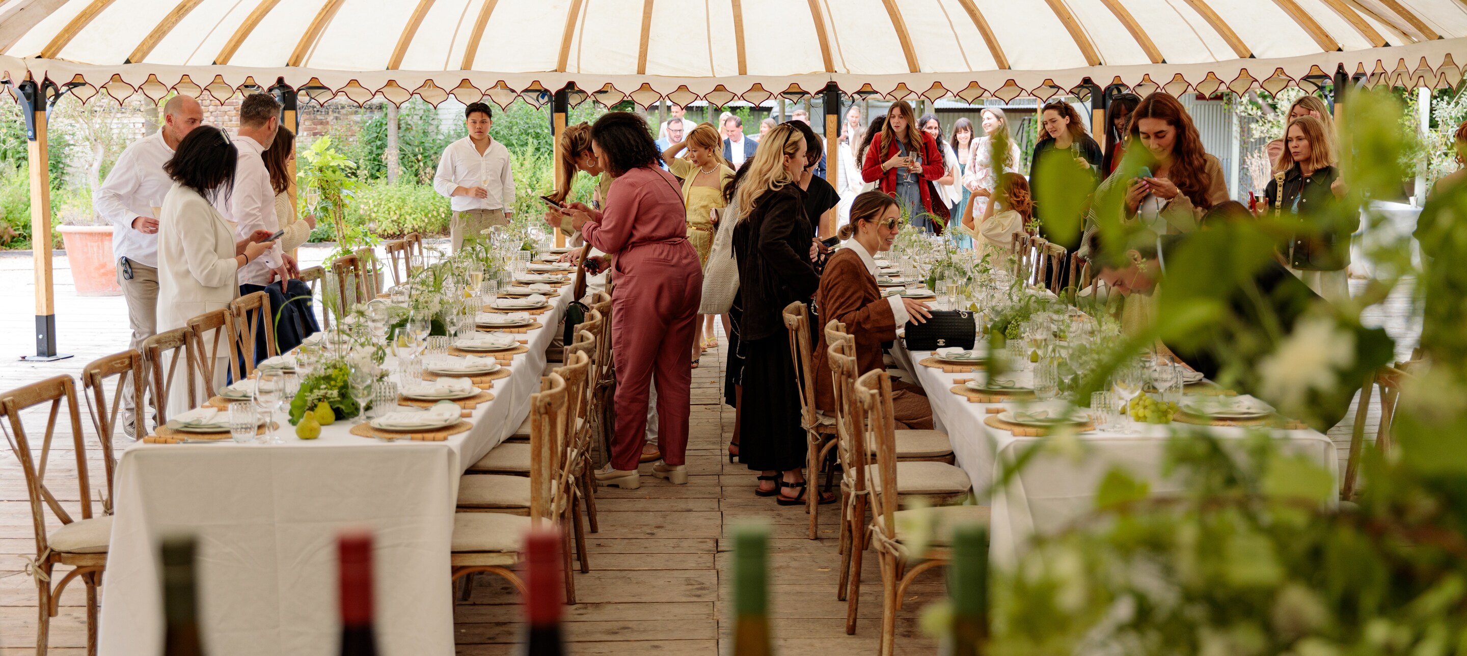 guests-at-event