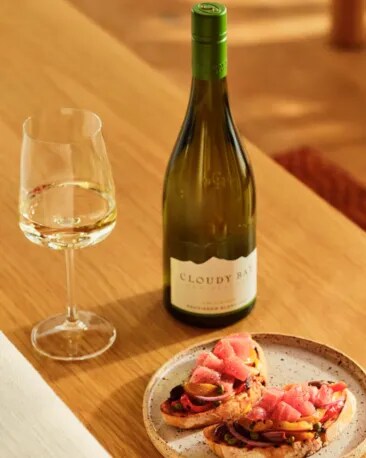 tuna_bruschetta_sauvignon_blanc_0