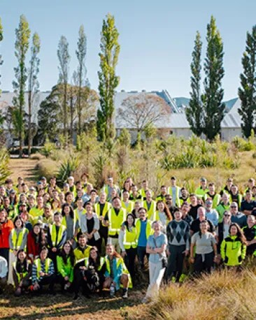 cloudy-bay-about-us-our-people-full-team-photo.jpg_0